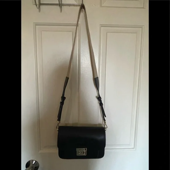 Michael Kors Purse - Picture 2 of 9